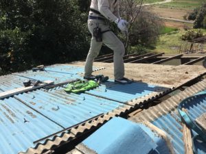 物置　屋根改修　スレート屋根